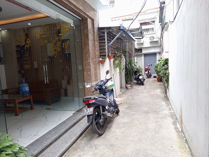 BÁN NHÀ 3 TẦNG – NGÕ 185 TRẠI LẺ – KÊNH DƯƠNG – LÊ CHÂN – HẢI PHÒNG